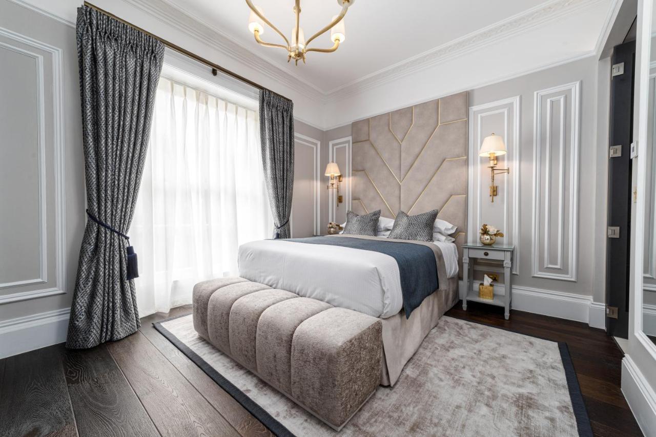 No.4 Carlton Отель 5*